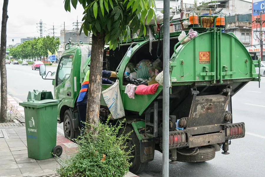 Door to door garbage collection service by Darbar Group