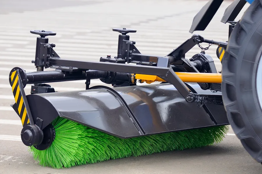Mechanical road sweeping and street cleaning service